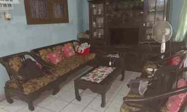 dijual rumah pasar minggu