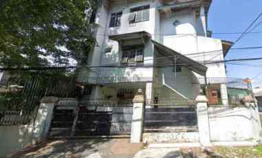 dijual rumah pattimura