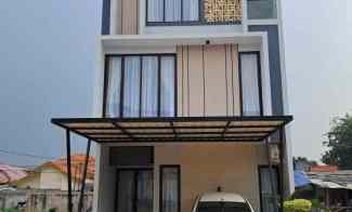 Rumah Mewah 3 Lantai Dilengkapi Lift dalam Townhouse Pejaten Jakarta S