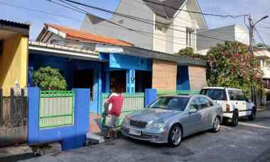 dijual rumah pela mampang