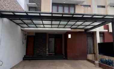 dijual rumah pelangi gading residence