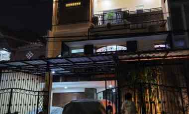 dijual rumah pelepah elok kelapa gading