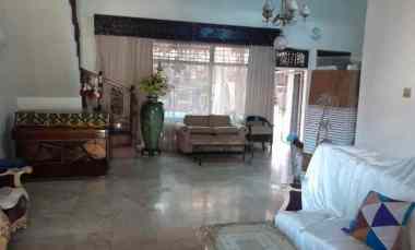 dijual rumah pengadean barat raya