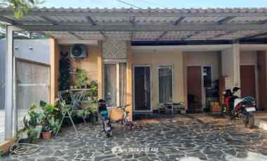 Rumah Second Hook Terawat di Villa Rizki Ilhami Pengasinan Sawangan De