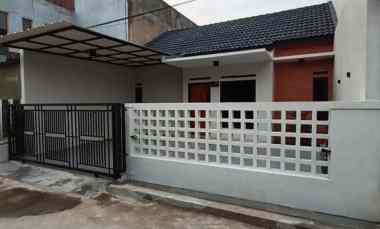 dijual rumah permata kopo