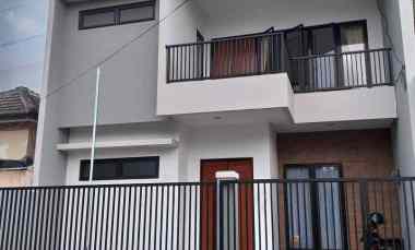 dijual rumah permata safira