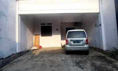 dijual rumah perum bukit rivaria