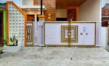 dijual rumah perum graha prima baru