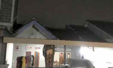 gambar dijual rumah perum puri nusaphala