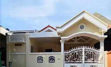 dijual rumah perum puri surya jaya