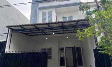 dijual rumah perum sunter graha pratama
