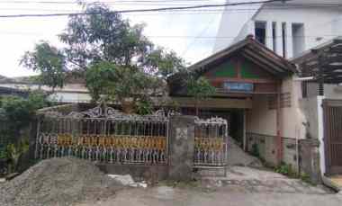 dijual rumah perumahan batu indah
