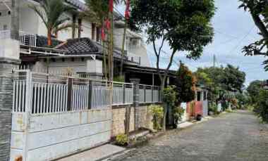 dijual rumah perumahan blimbing kota malang