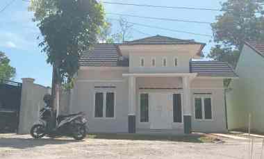 dijual rumah perumahan bukit dewa
