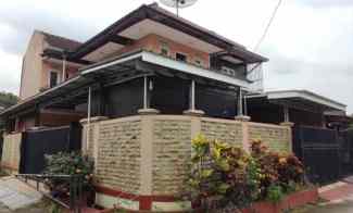 Rumah Baru Direnovasi Model Villa di Perumahan Bukit Mekar Wangi Bogor