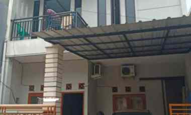 Dijual Rumah Renovasi di Bulevar Hijau Harapan Indah Bekasi