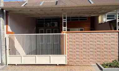 dijual rumah perumahan green mansion