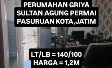 dijual rumah perumahan griya sultan