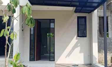 dijual rumah perumahan jatijajar depok
