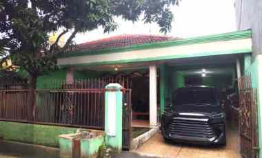 dijual rumah perumahan komplek ptb