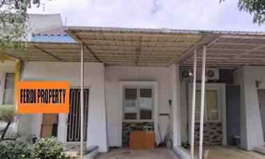 dijual rumah perumahan legenda wisata