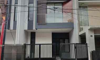 Rumah Modern Baru Gress Lokasi Mulyosari Mulyorejo Surabaya Timur