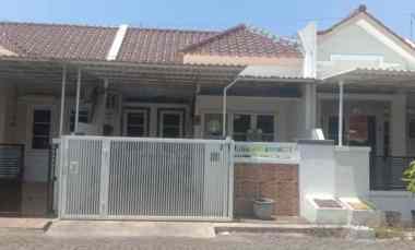 dijual rumah perumahan nirwana