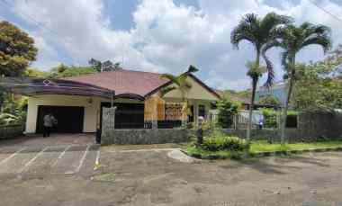 Dijual Rumah Premiun Lahan Luas di Kawasan Elit Pakuan I Tajur, Bogor
