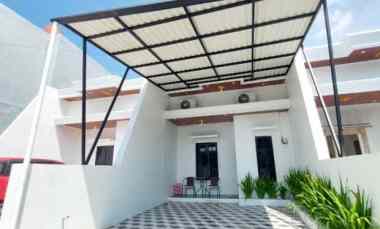 dijual rumah perumahan permata puri