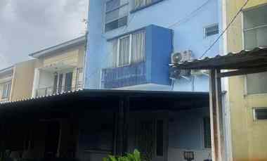 dijual rumah perumahan puri melati jl