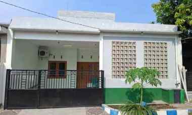 dijual rumah perumahan putri juanda