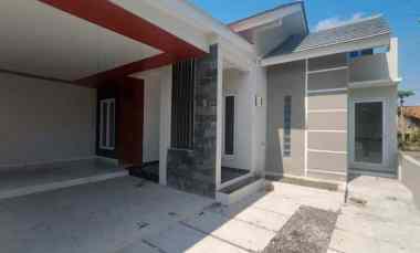 dijual rumah perumahan ramayana 1