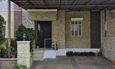 dijual rumah perumahan sakura regency 3