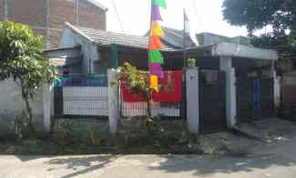 Rumah 2 Muka 3 Kamar Perumahan di Desa Cilame, Ngamprah, Bandung Barat
