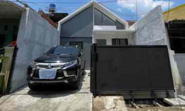 dijual rumah perumahan taman jatisari