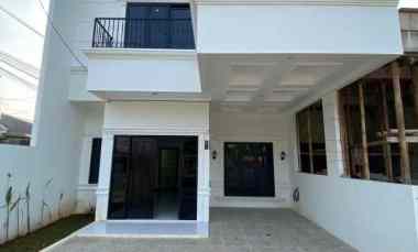 Rumah Baru Siap Huni 2 Lantai dekat Tol Desari Sawangan