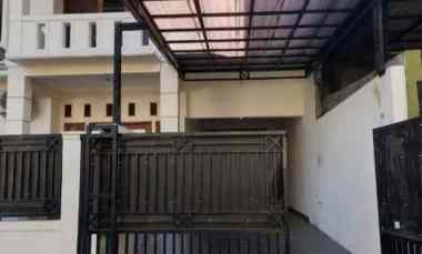 Dijual Rumah 2 Lantai di Perumahan Taman Pulogebang Jakarta Timur