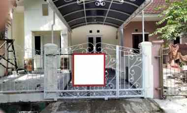 dijual rumah perumahan taman sentosa