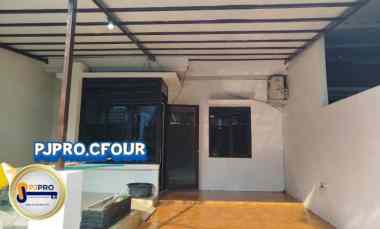 dijual rumah perumahan taman sentosa