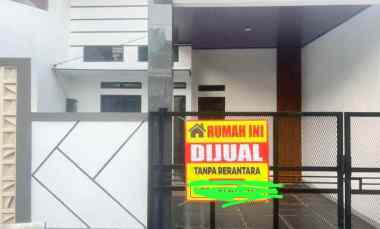 dijual rumah perumahan telaga mas duta