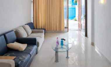dijual rumah perumahan tytian indah