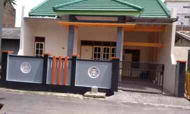 dijual rumah perumnas sendangmulyo