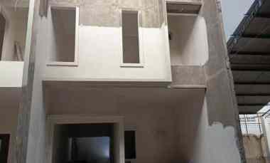 dijual rumah petemon