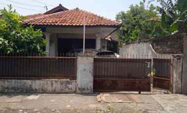 dijual rumah petukangan selatan