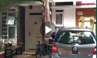 gambar dijual rumah pinewood topaz regency