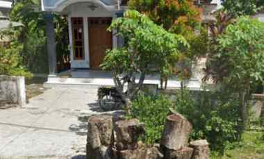 dijual rumah pinggir jalan utama