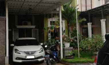 dijual rumah pisangan ciputat