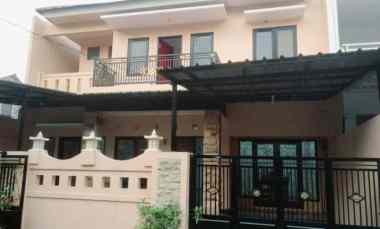 Dijual Rumah 2 Lantai Siap Huni di Bukit Cirendeu, Tangsel