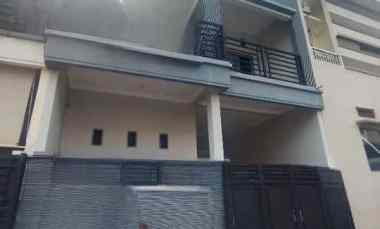 dijual rumah ploso timur