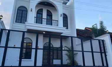 dijual rumah pokoh